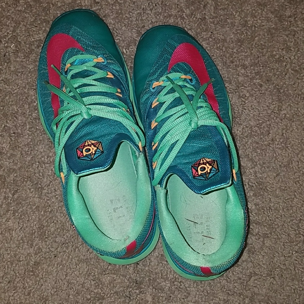 Nike Sneakers